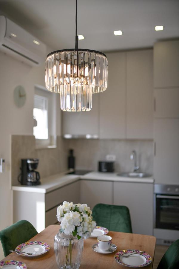 Modern Holiday Apartment "Libra" With Swimming Pool Posedarje Eksteriør bilde