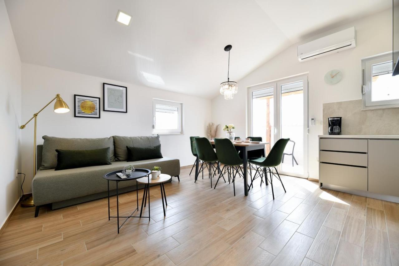 Modern Holiday Apartment "Libra" With Swimming Pool Posedarje Eksteriør bilde