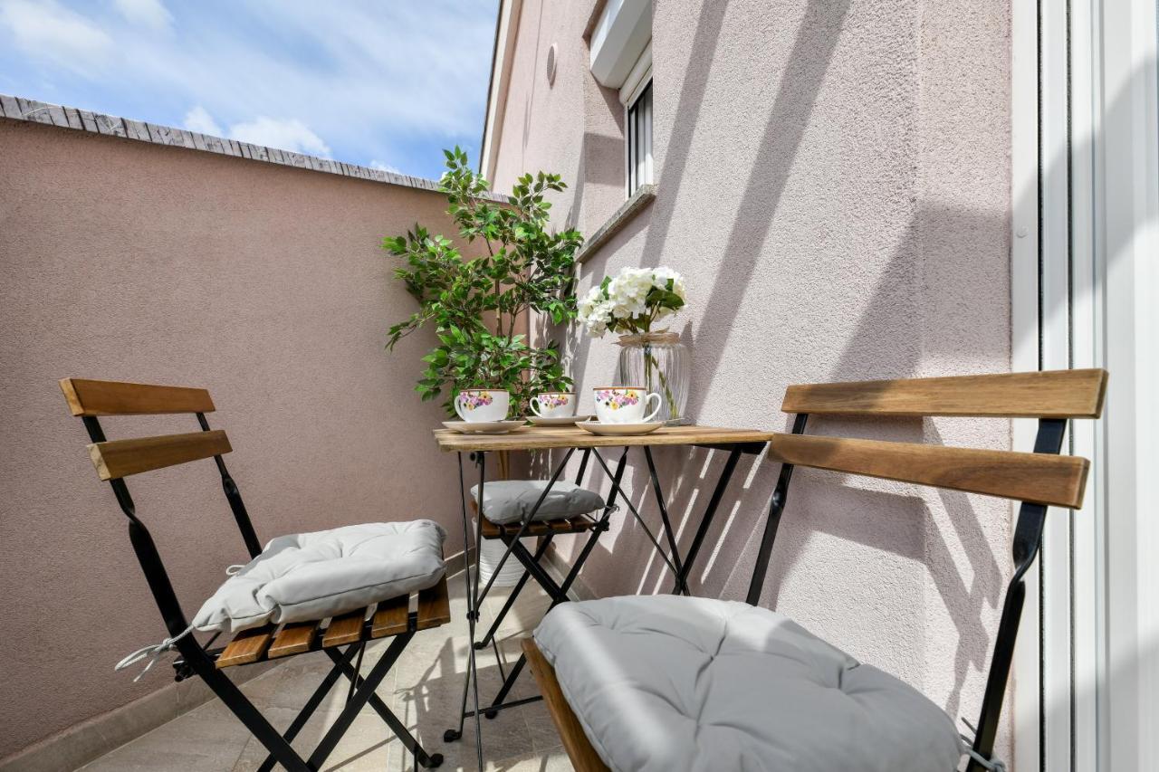 Modern Holiday Apartment "Libra" With Swimming Pool Posedarje Eksteriør bilde